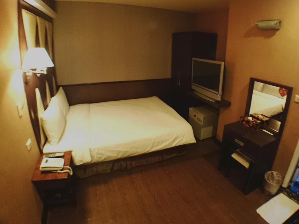 Fu Chia Hotel Ťi-lung Exteriér fotografie